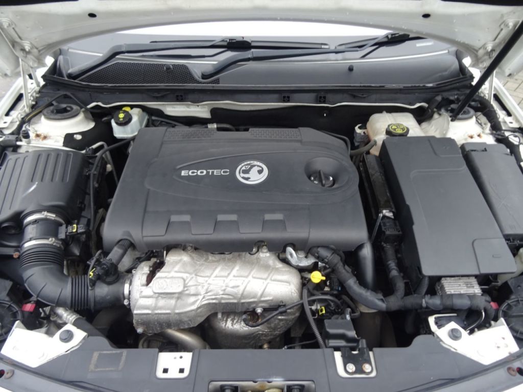 Used Vauxhall Insignia 2013 for sale - 77287280: Photo 12