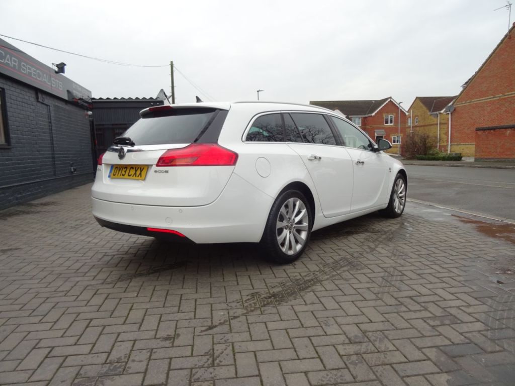 Used Vauxhall Insignia 2013 for sale - 77287280: Photo 3