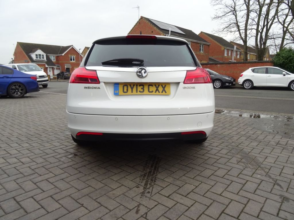 Used Vauxhall Insignia 2013 for sale - 77287280: Photo 4