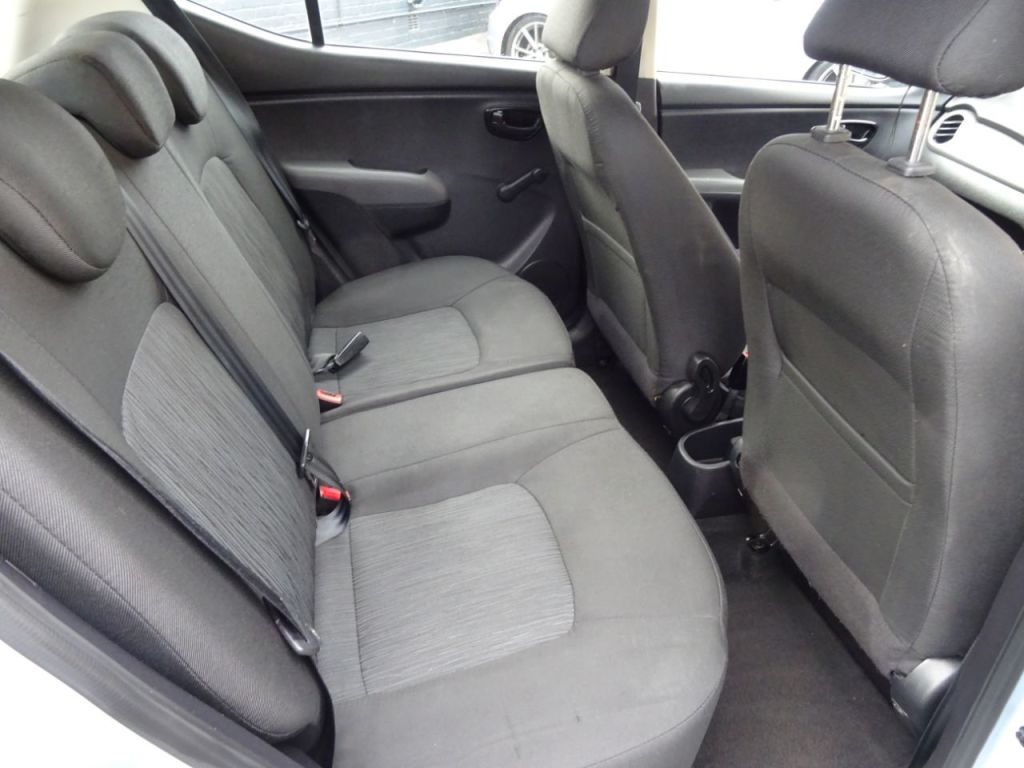 Used Hyundai i10 2013 for sale - 76949506: Photo 10