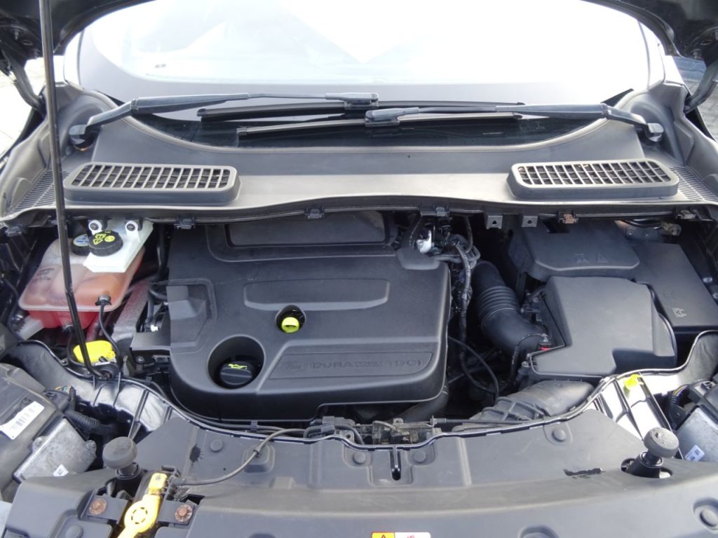 Used Ford Kuga 2014 for sale - 77200611: Photo 12