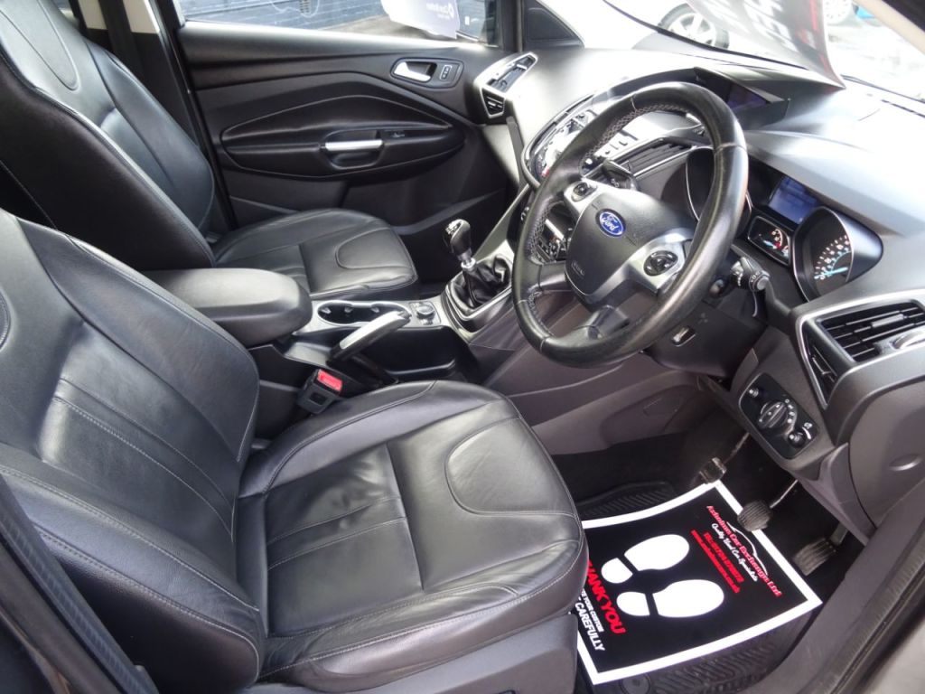 Used Ford Kuga 2014 for sale - 77200611: Photo 9