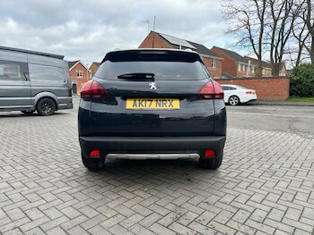 Used Peugeot 2008 2017 for sale - 77679889: Photo