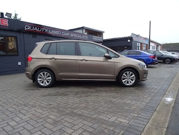 Used Volkswagen Golf SV 2015 for sale - 76972877: Photo