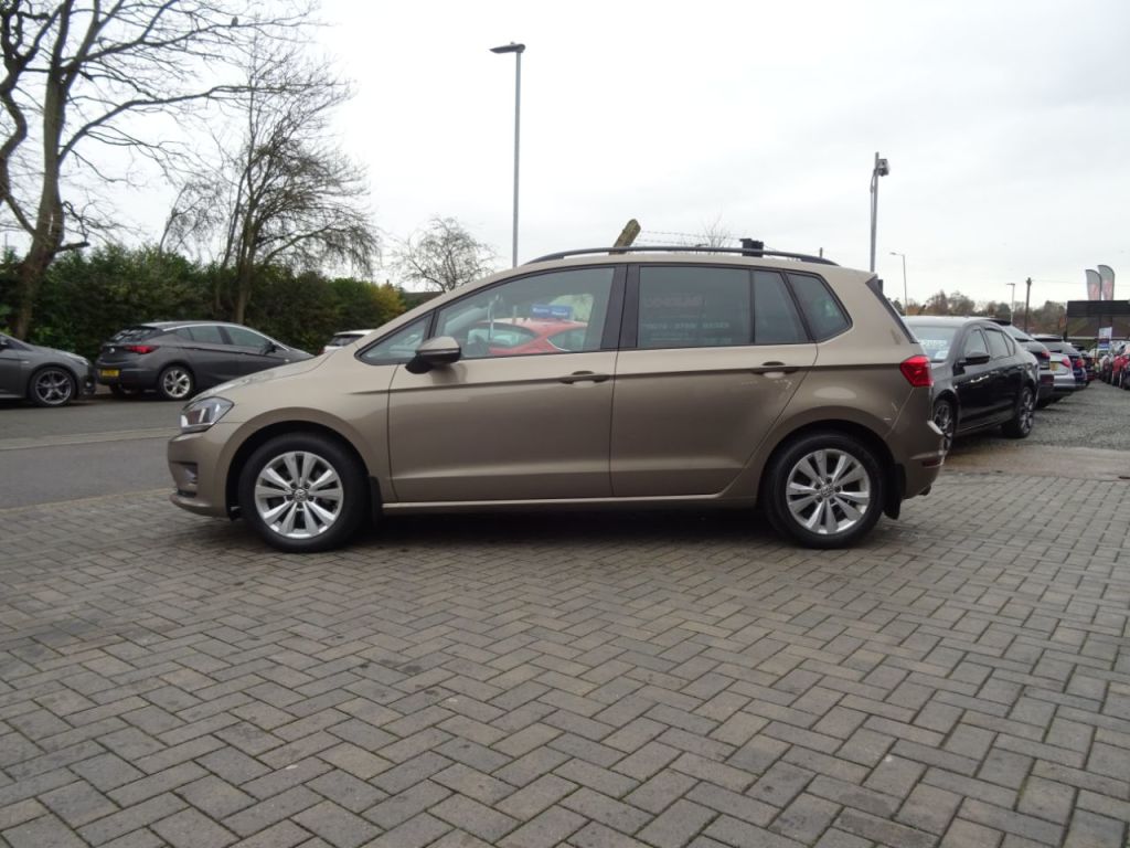 Used Volkswagen Golf SV 2015 for sale - 76972877: Photo 6