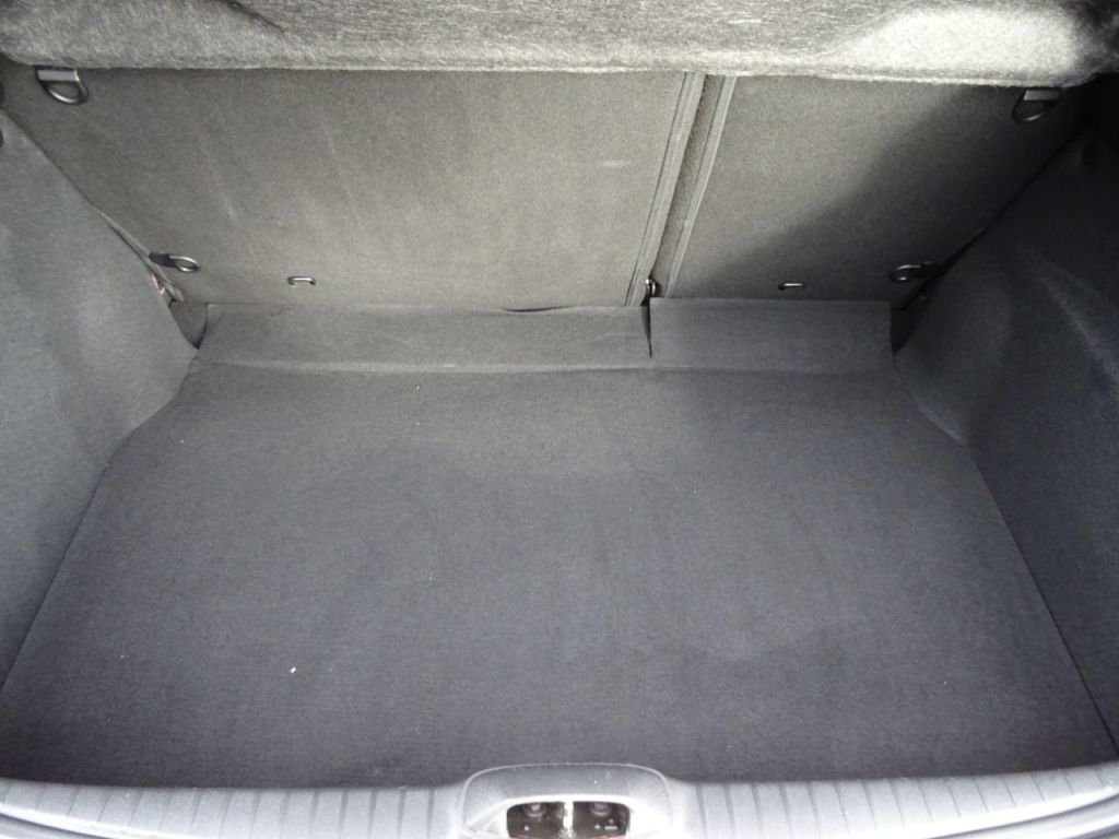 Used Peugeot 208 2019 for sale - 76197142: Photo 11