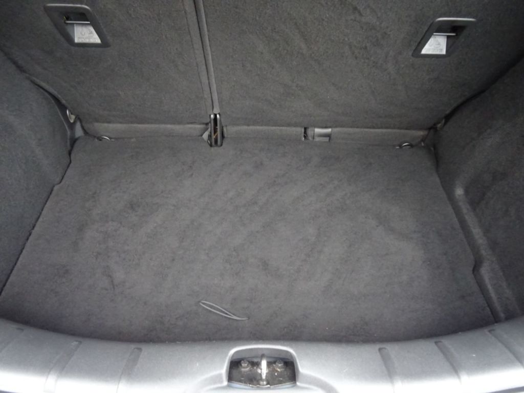 Used Citroen C3 2011 for sale - 76985492: Photo 8