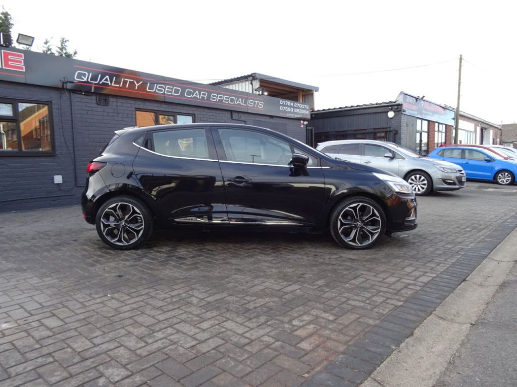 Used Renault Clio 2017 for sale - 77107064: Photo 2