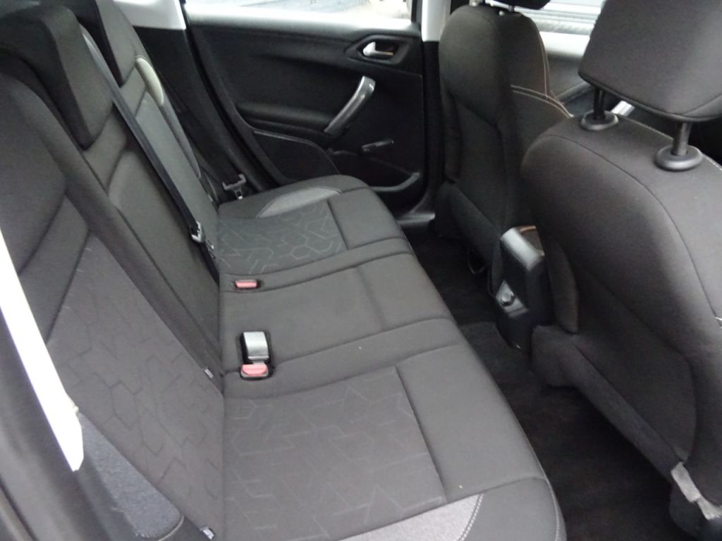 Used Peugeot 2008 2018 for sale - 76877722: Photo 10