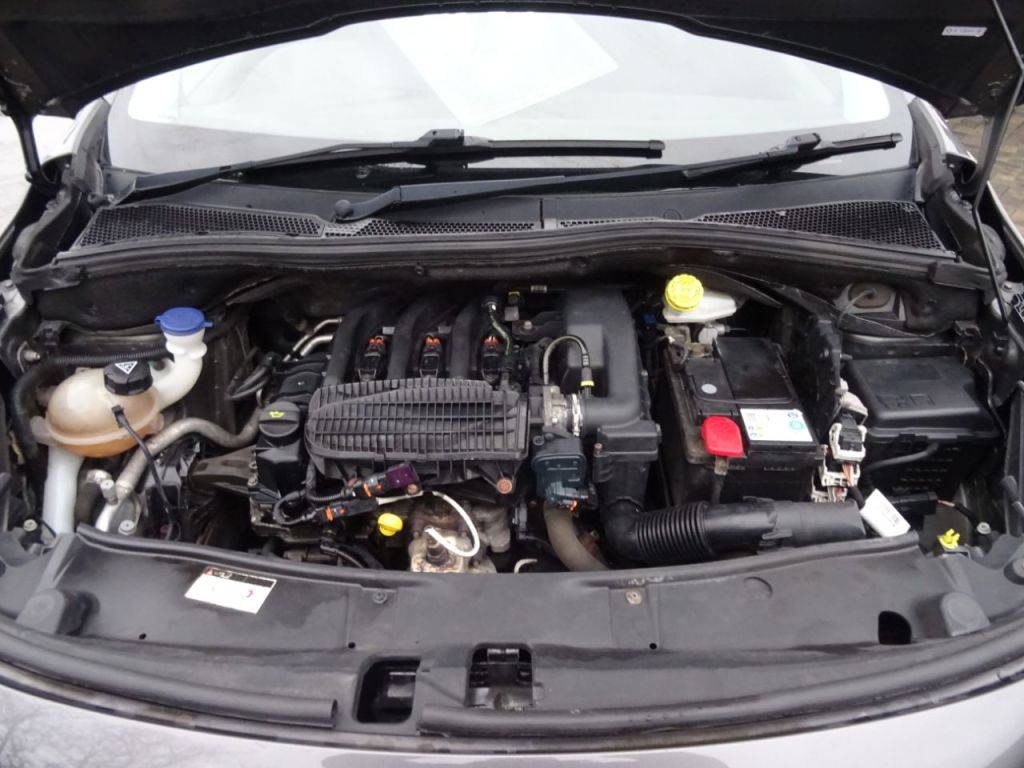 Used Peugeot 2008 2018 for sale - 76877722: Photo 12