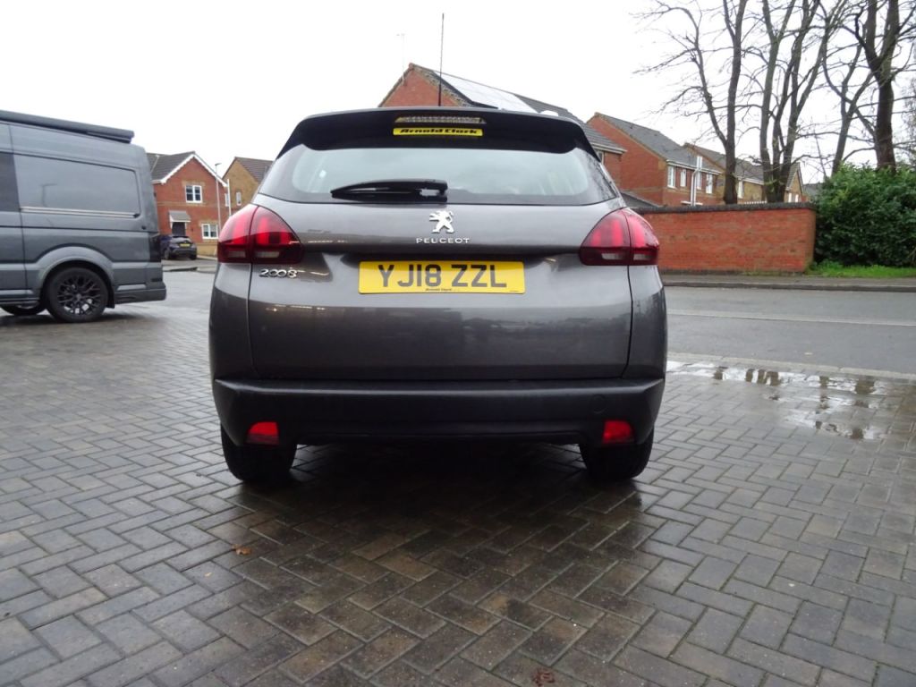 Used Peugeot 2008 2018 for sale - 76877722: Photo 4