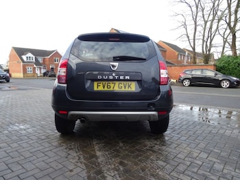 Used Dacia Duster 2017 for sale - 76961724: Photo