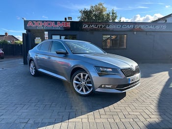 Used Skoda Superb 2016 for sale - 79690369: Photo
