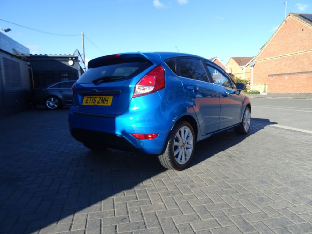 Used Ford Fiesta 2015 for sale - 76375819: Photo 3