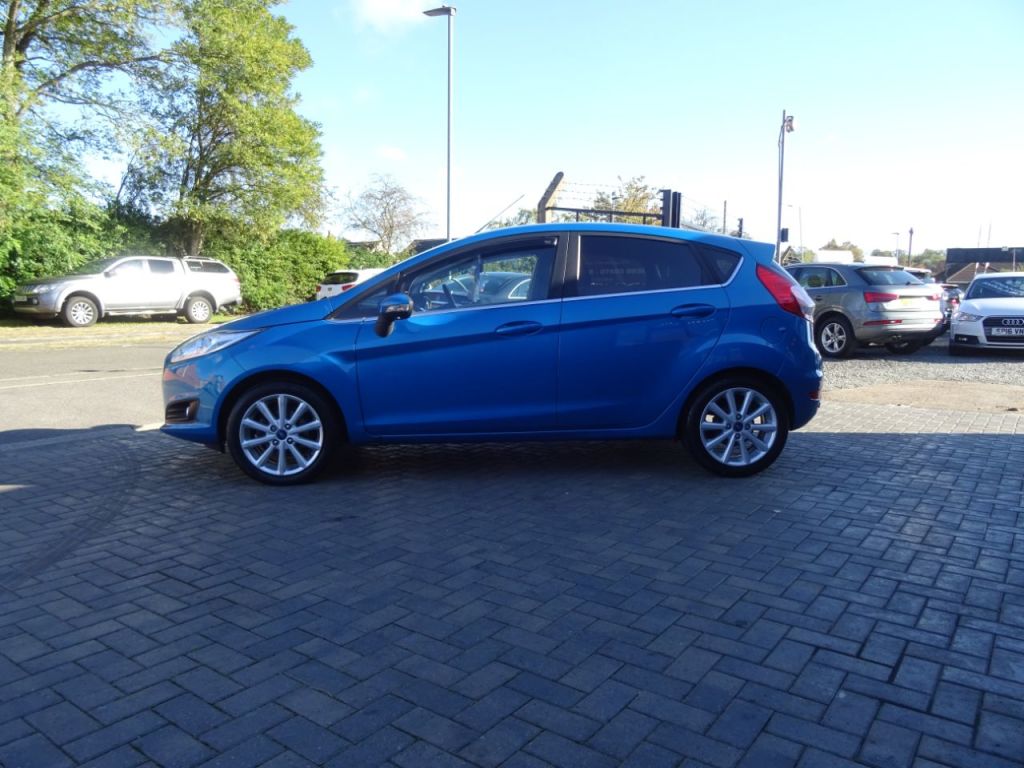 Used Ford Fiesta 2015 for sale - 76375819: Photo 6