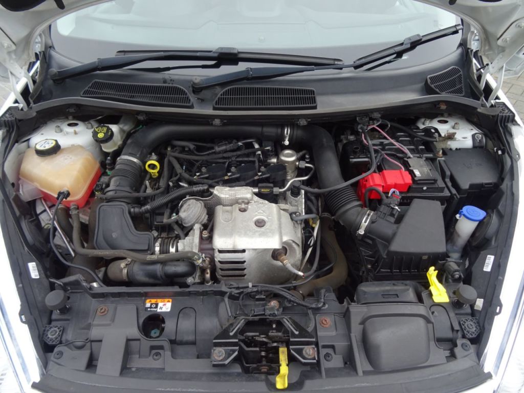 Used Ford Fiesta 2017 for sale - 76428955: Photo 12