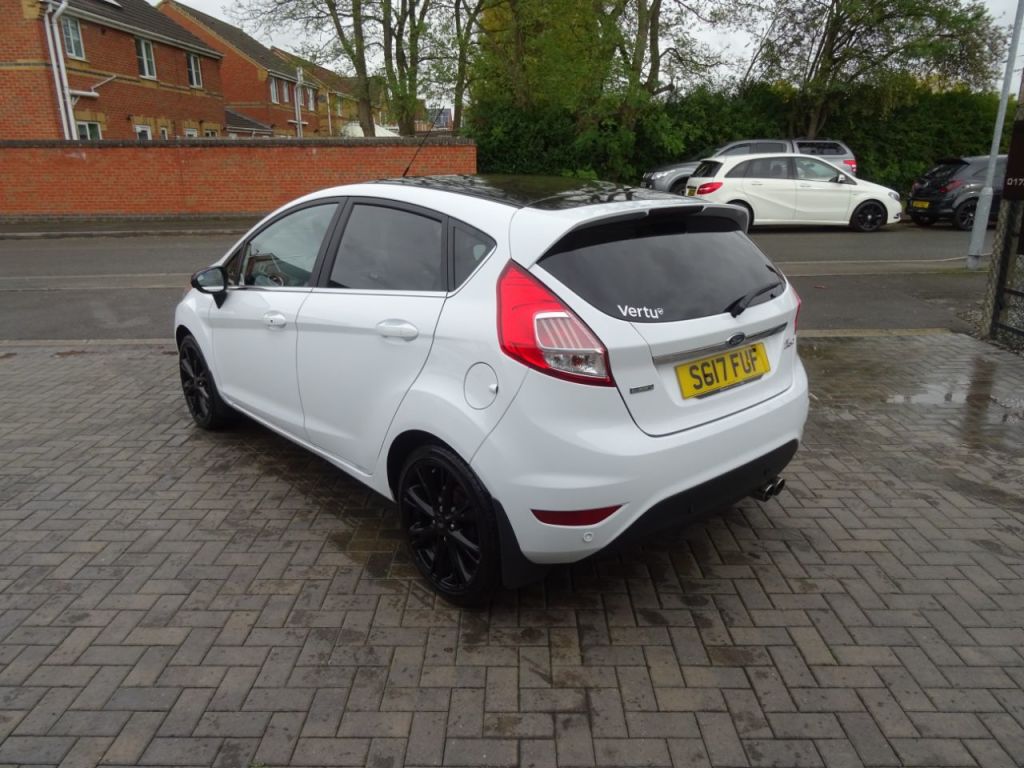 Used Ford Fiesta 2017 for sale - 76428955: Photo 5