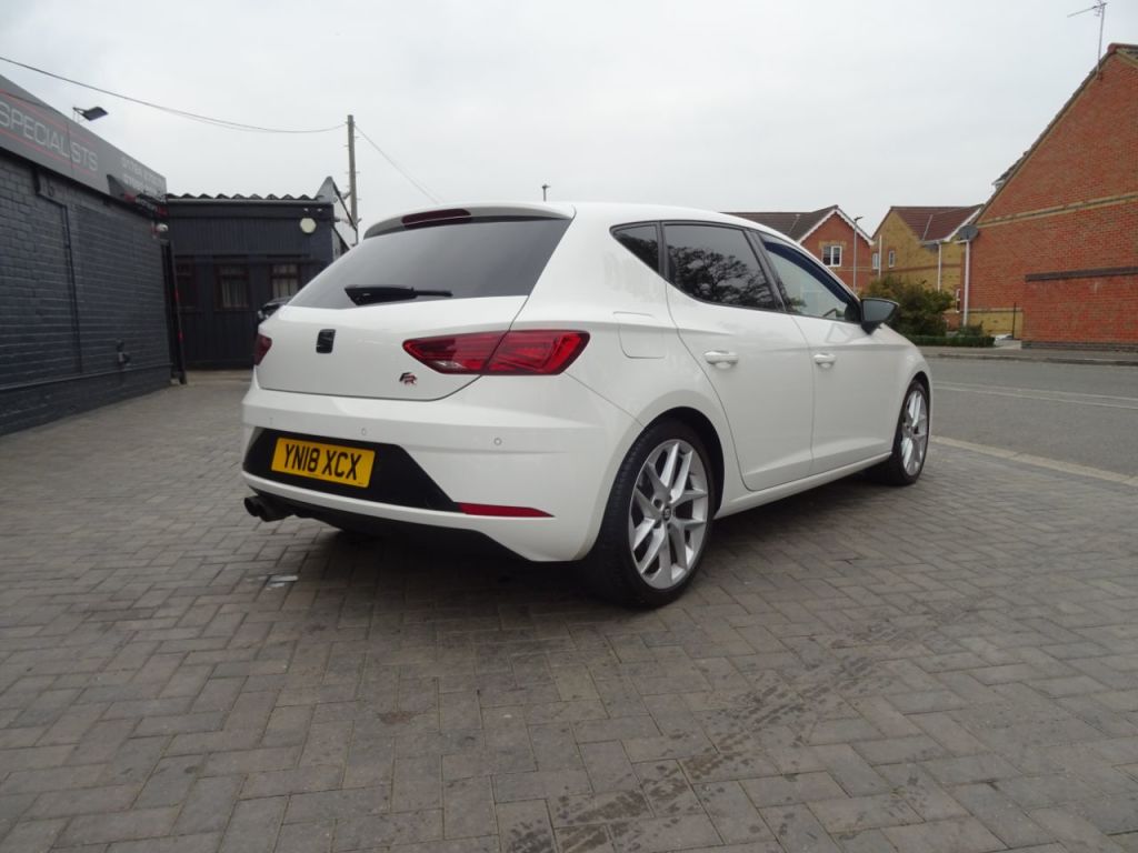 Used SEAT Leon 2018 for sale - 76303137: Photo 3