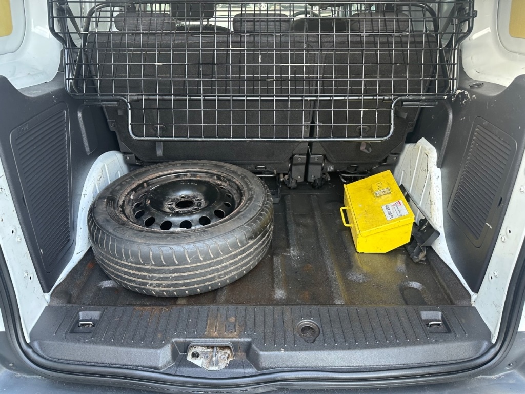 Used Ford Transit Connect 2015 for sale - 77871795: Photo 11