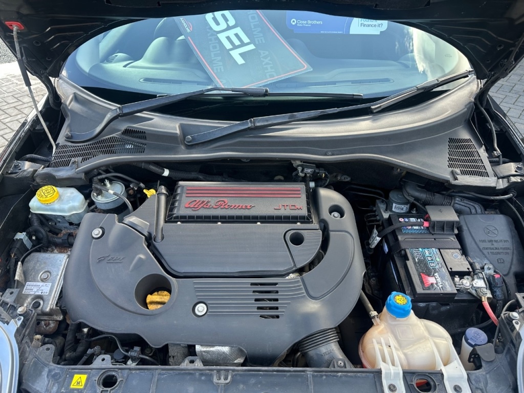 Used Alfa Romeo MiTo 2014 for sale - 78025983: Photo 12