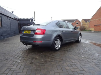 Used Skoda Octavia 2013 for sale - 77249186: Photo