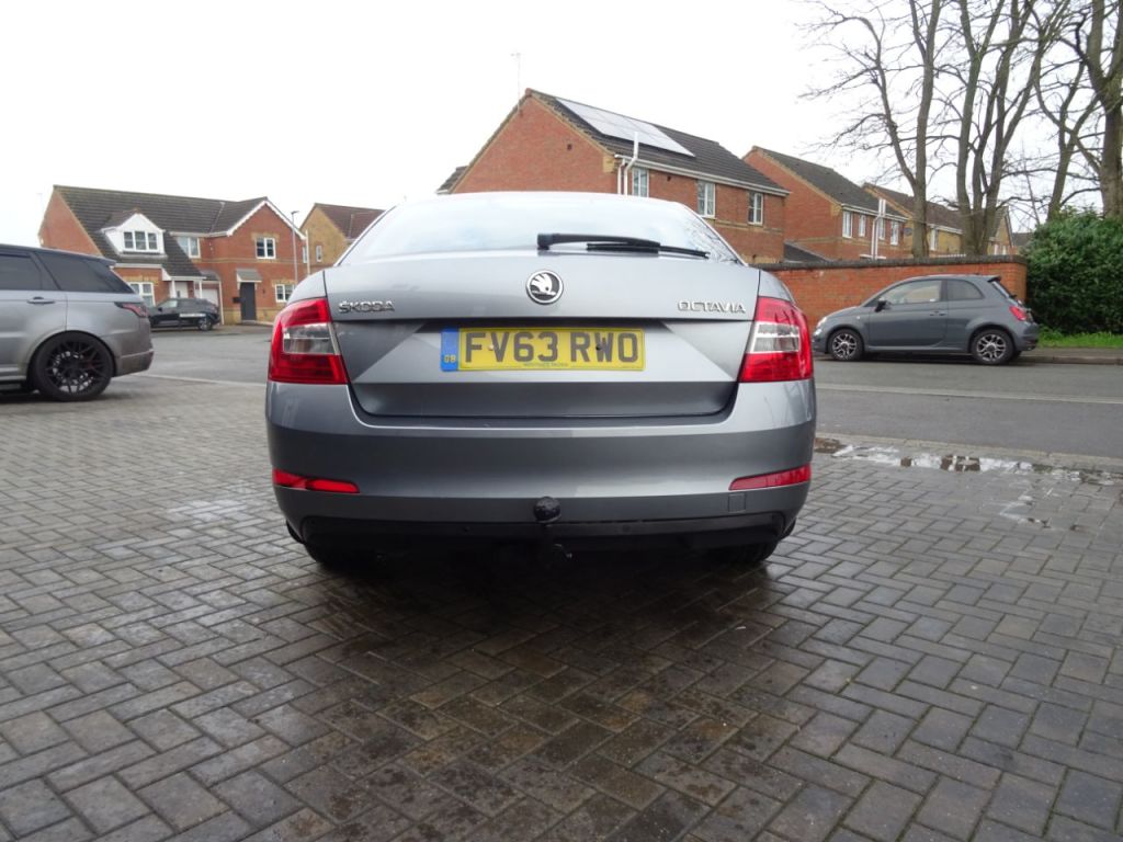 Used Skoda Octavia 2013 for sale - 77249186: Photo 4