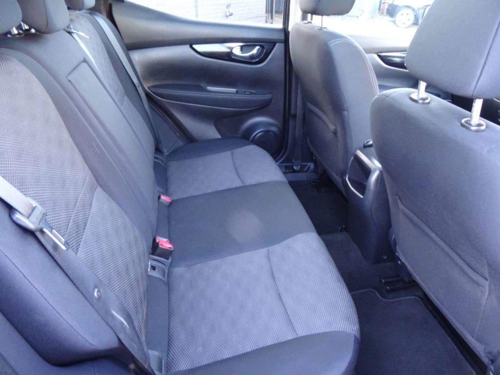 Used Nissan Qashqai 2015 for sale - 76603798: Photo 10