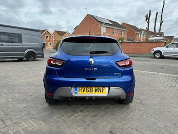 Used Renault Clio 2018 for sale - 79679070: Photo