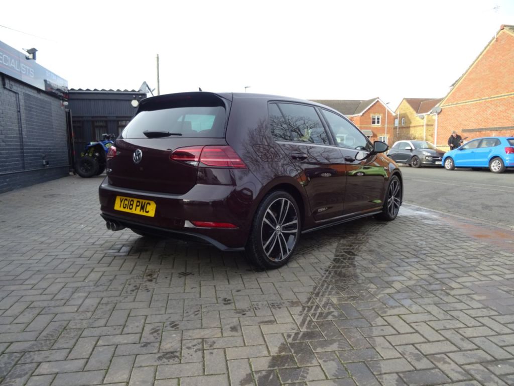 Used Volkswagen Golf 2018 for sale - 76909642: Photo 3