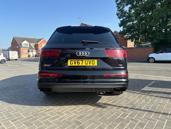 Used Audi Q7 2018 for sale - 79022033: Photo