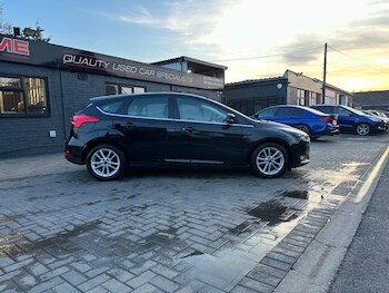 Used Ford Focus 2017 for sale - 78167761: Photo