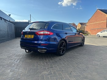 Used Ford Mondeo 2016 for sale - 79812485: Photo