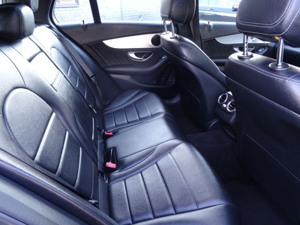 Used Mercedes-Benz C-Class 2015 for sale - 76028843: Photo 10