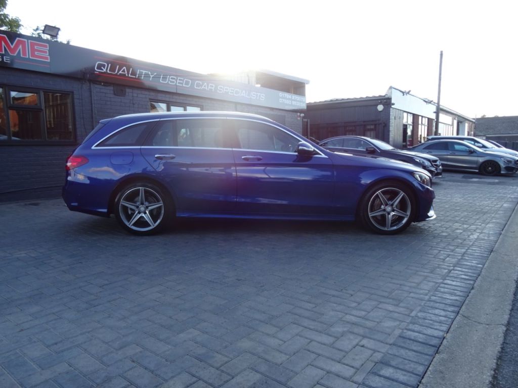 Used Mercedes-Benz C-Class 2015 for sale - 76028843: Photo 2
