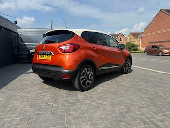 Used Renault Captur 2015 for sale - 78520372: Photo