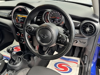 Used MINI Hatch 2019 for sale - 75671248: Photo