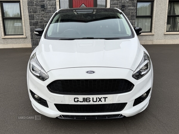 Used Ford S-Max 2016 for sale - 76327617: Photo 17