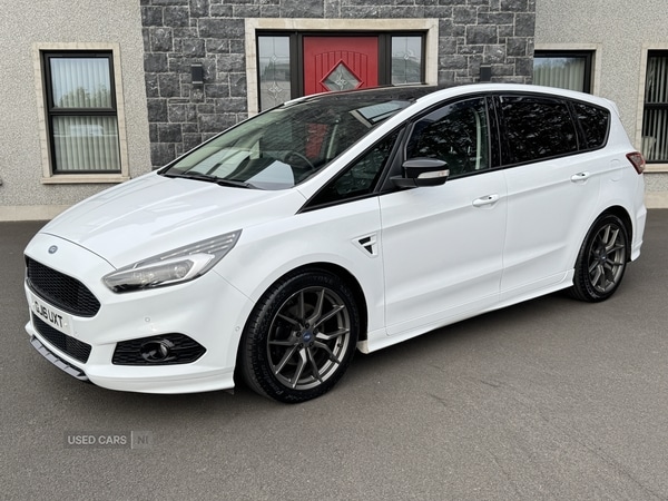 Used Ford S-Max 2016 for sale - 76327617: Photo 2