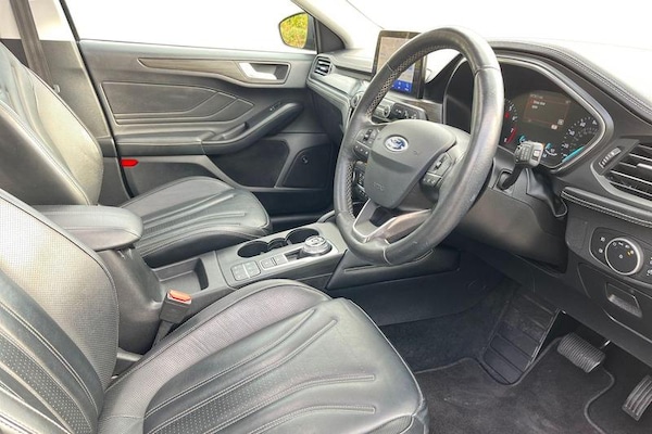 Used Ford Focus 2019 for sale - 76146723: Photo 9