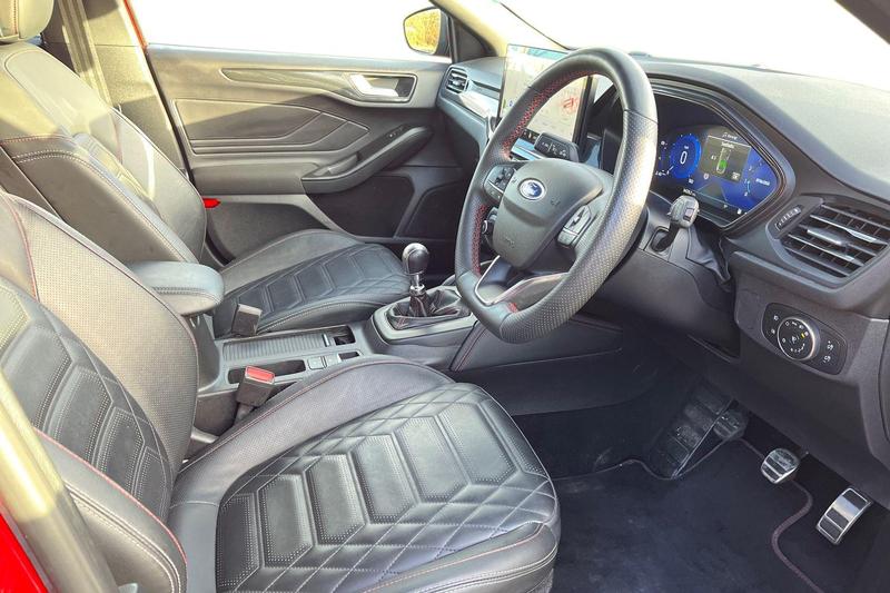 Used Ford Focus 2023 for sale - 77679510: Photo 9