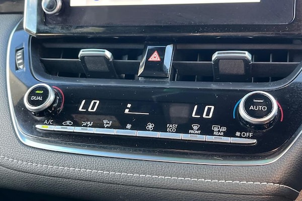 Used Toyota Corolla 2022 for sale - 76079879: Photo 27