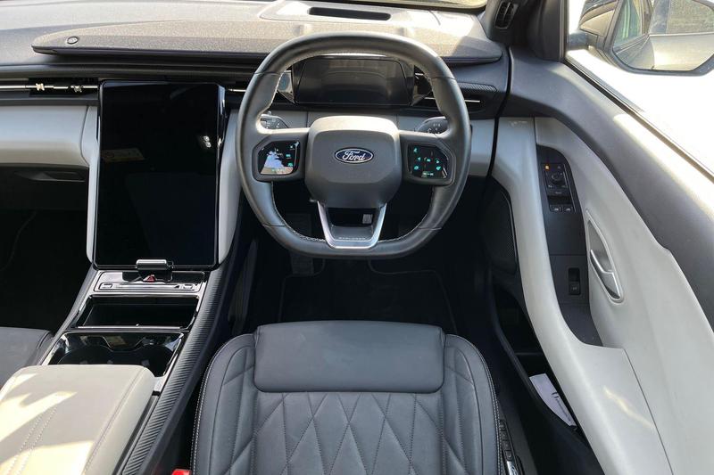 Used Ford Explorer 2025 for sale - 77733314: Photo 11