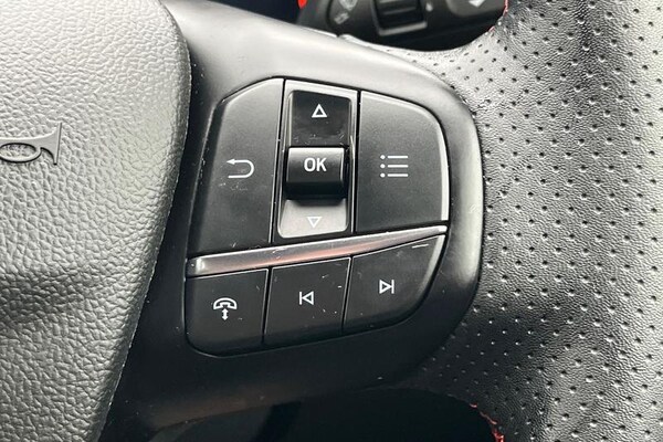 Used Ford Kuga 2024 for sale - 75137648: Photo 33