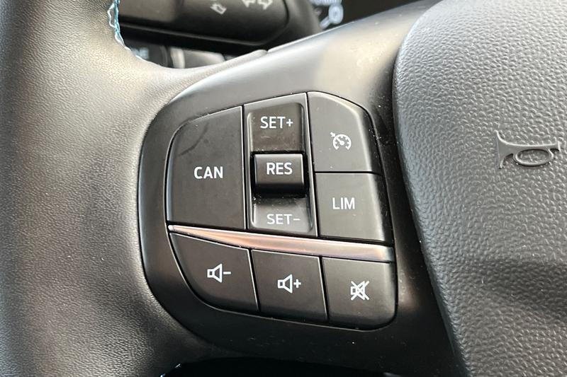 Used Ford Fiesta 2022 for sale - 76971893: Photo 32