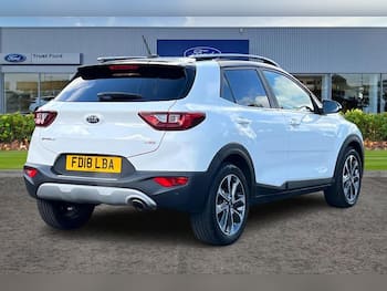 Used Kia Stonic 2018 for sale - 79775936: Photo