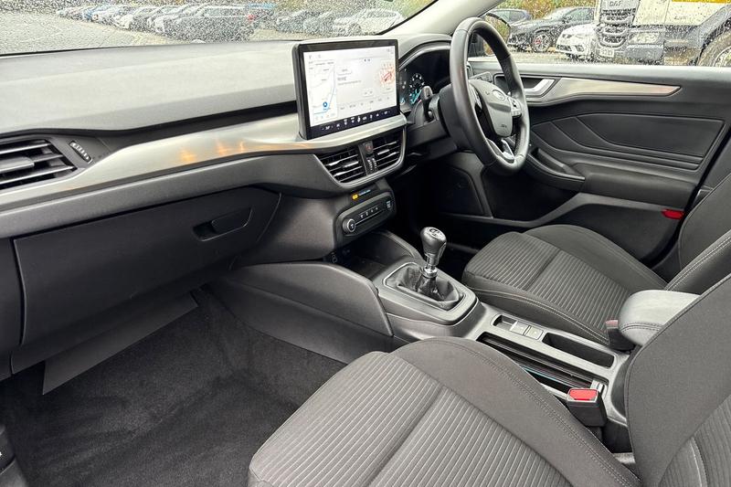 Used Ford Focus 2023 for sale - 76819260: Photo 18