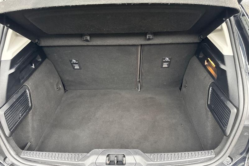 Used Ford Focus 2023 for sale - 76819260: Photo 21