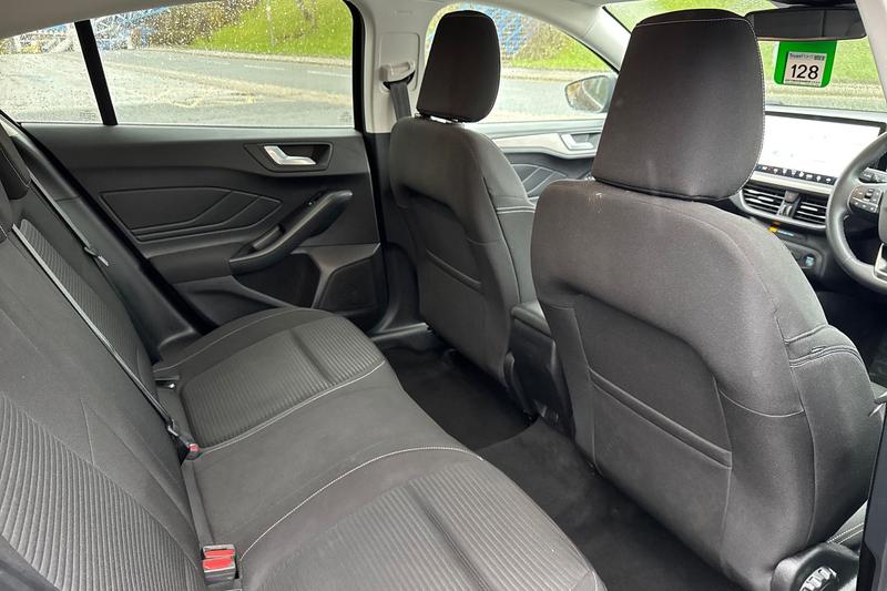 Used Ford Focus 2023 for sale - 76819260: Photo 32