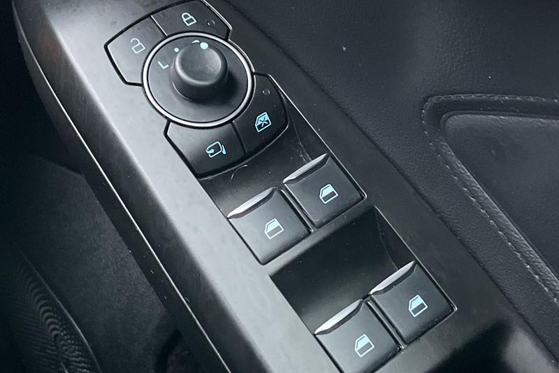 Used Ford Focus 2023 for sale - 76767093: Photo 16