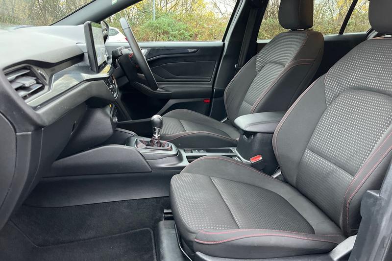 Used Ford Focus 2023 for sale - 76767093: Photo 19